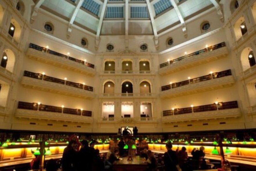 736d8c58-15e0-439a-bdb0-c6d32b77f19e