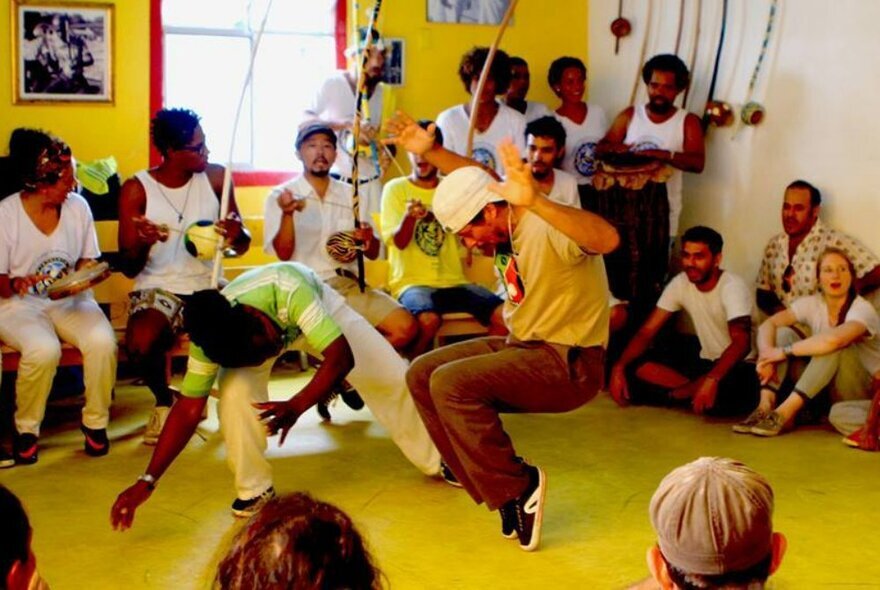 Capoeira Angola: Ecamar