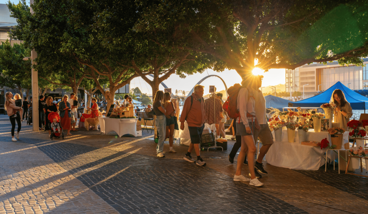 Visit Perth 1200 x 700-262230833