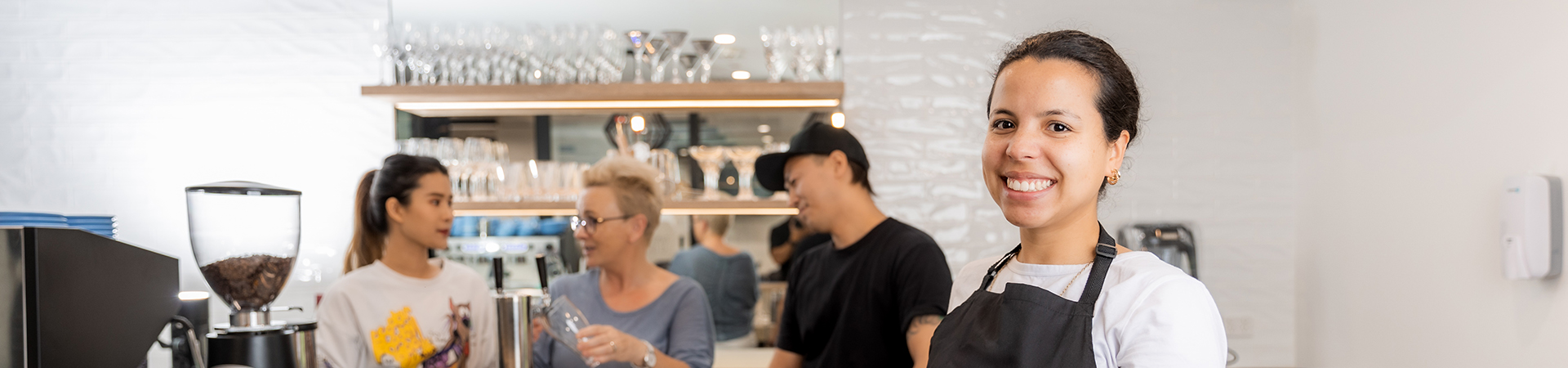 Advanced-Diploma-of-Hospitality-Management-Banner-1920px